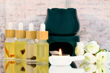 Load image into Gallery viewer, Green and Blue Ceramic Oil Diffuser, Essential Oil Burner For the home or spa