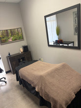 Load image into Gallery viewer, Therapuetic Essentials Massage & Wellness