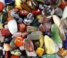 Load image into Gallery viewer, Healing Gemstone Necklaces